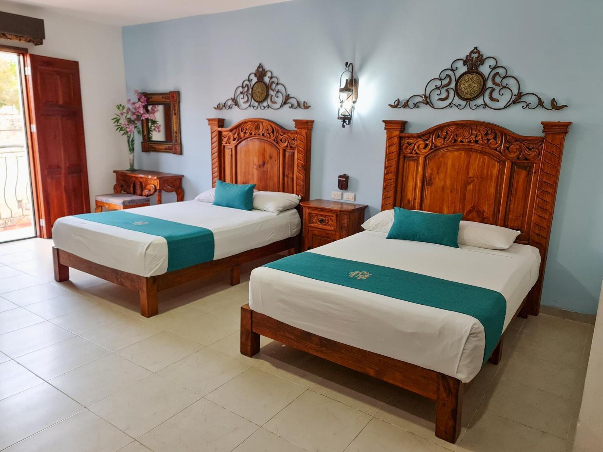 Hotel Fundadores Valladolid  Buitenkant foto