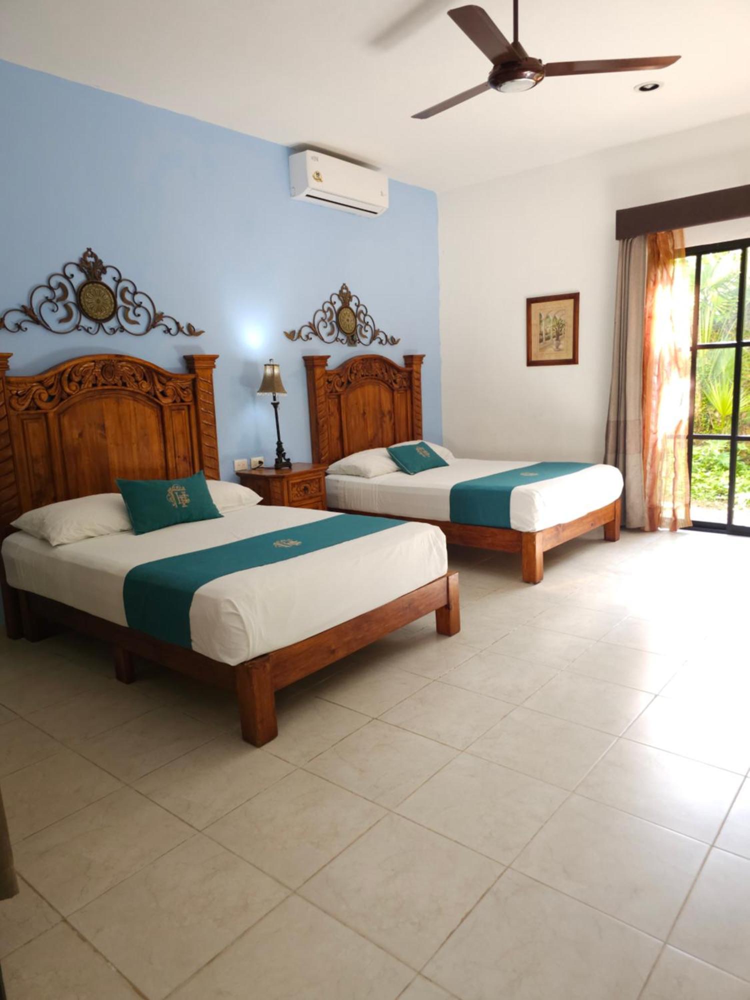 Hotel Fundadores Valladolid  Buitenkant foto